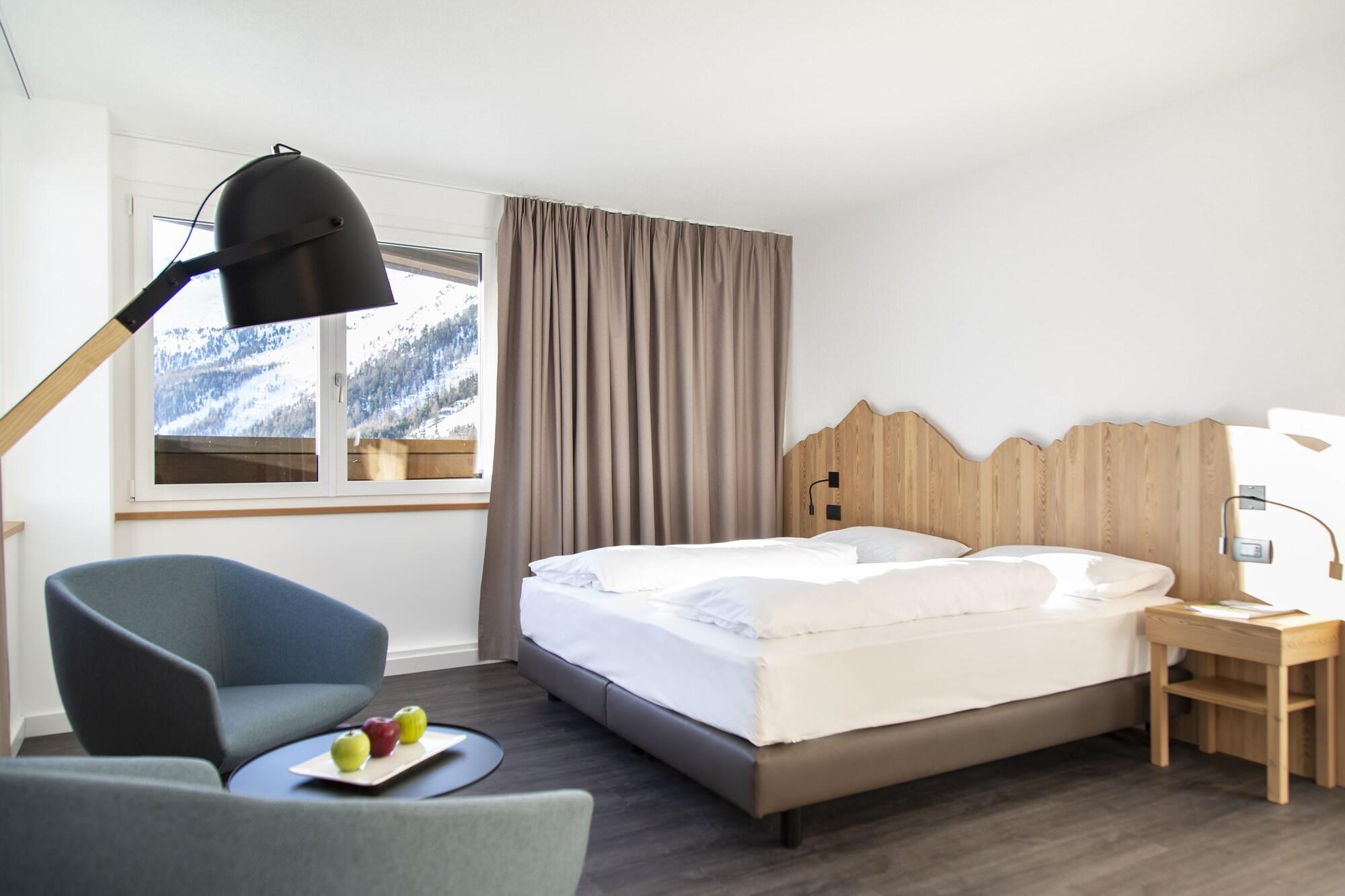 Blu Hotel Senales Zirm-Cristal Maso Corto Exterior photo