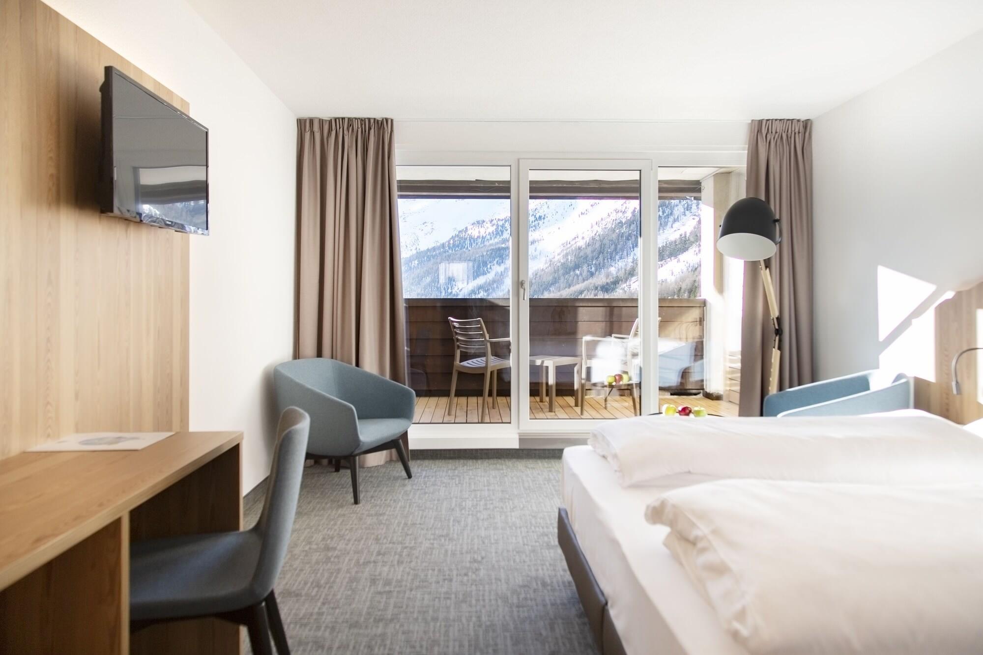 Blu Hotel Senales Zirm-Cristal Maso Corto Exterior photo