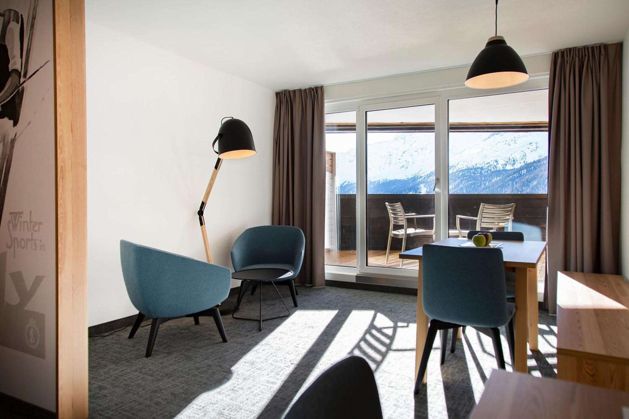 Blu Hotel Senales Zirm-Cristal Maso Corto Room photo