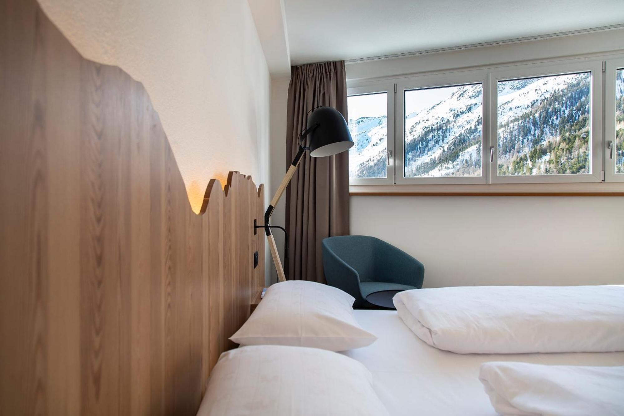 Blu Hotel Senales Zirm-Cristal Maso Corto Room photo