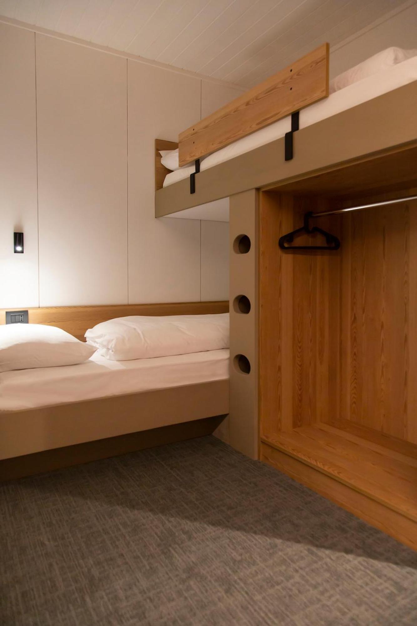 Blu Hotel Senales Zirm-Cristal Maso Corto Room photo