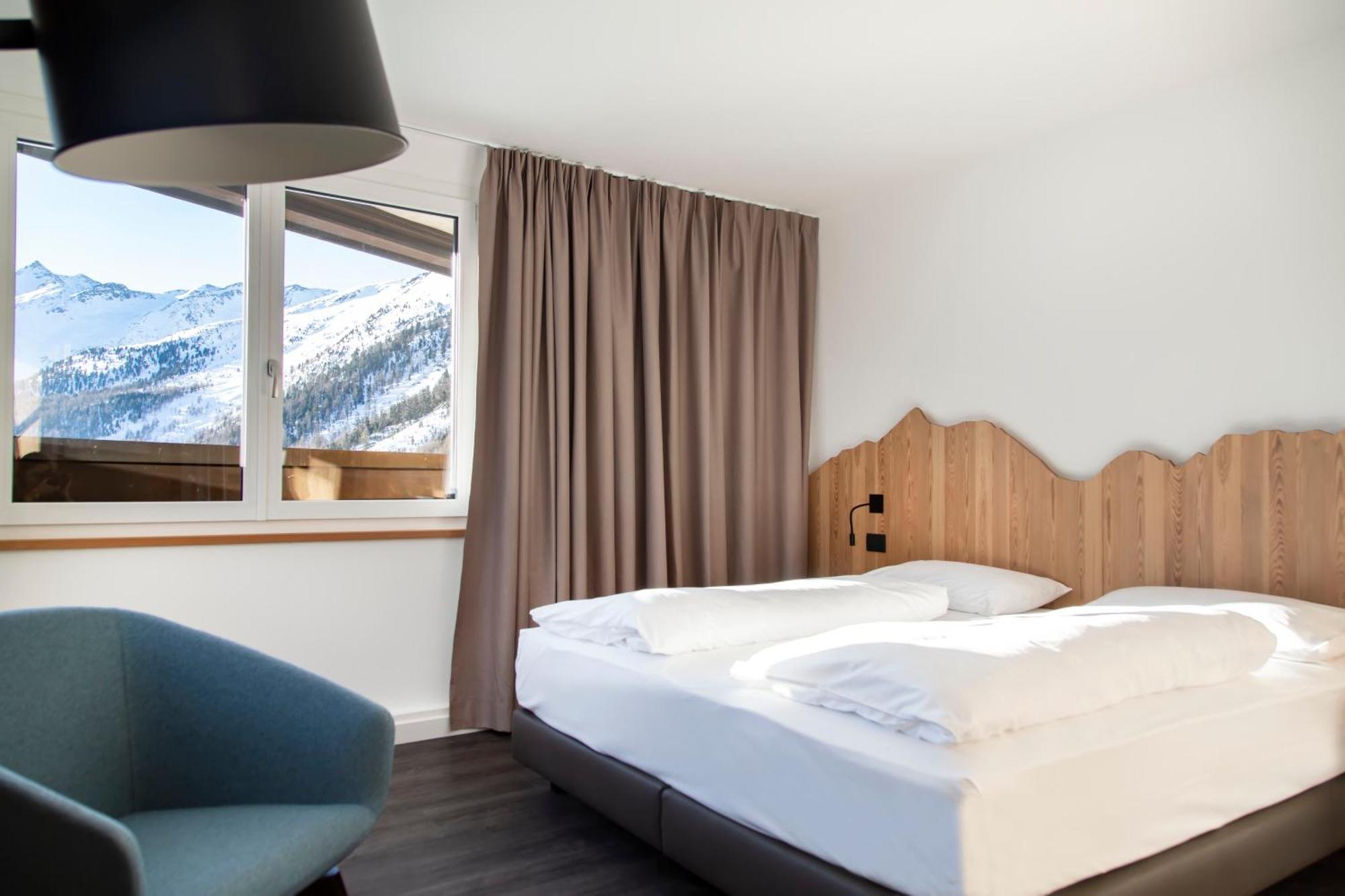 Blu Hotel Senales Zirm-Cristal Maso Corto Room photo