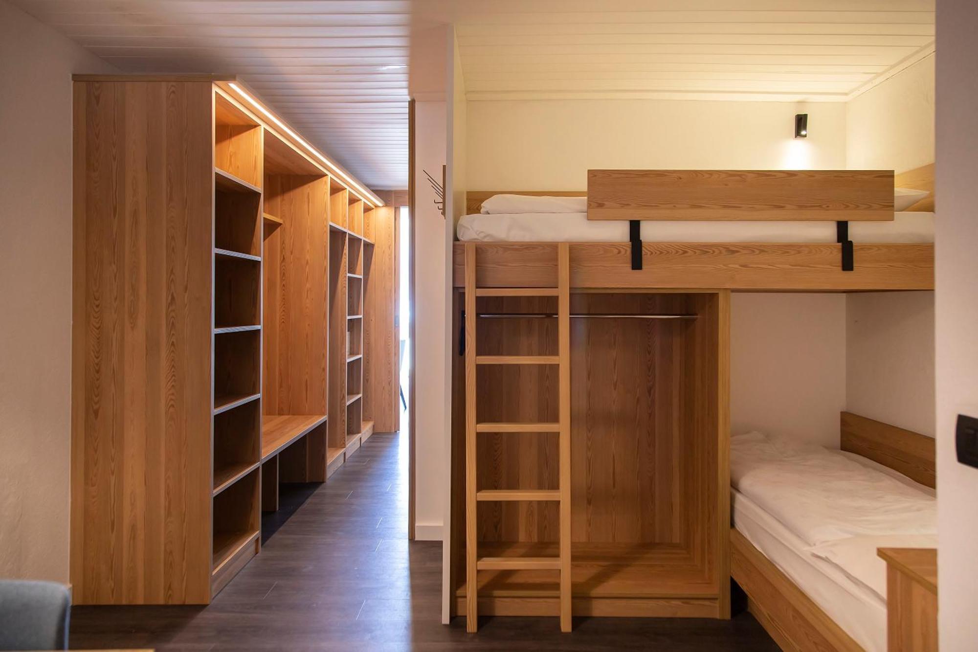Blu Hotel Senales Zirm-Cristal Maso Corto Room photo